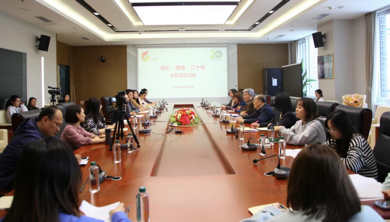 97aec165b9fa995d035012cce0a16d55